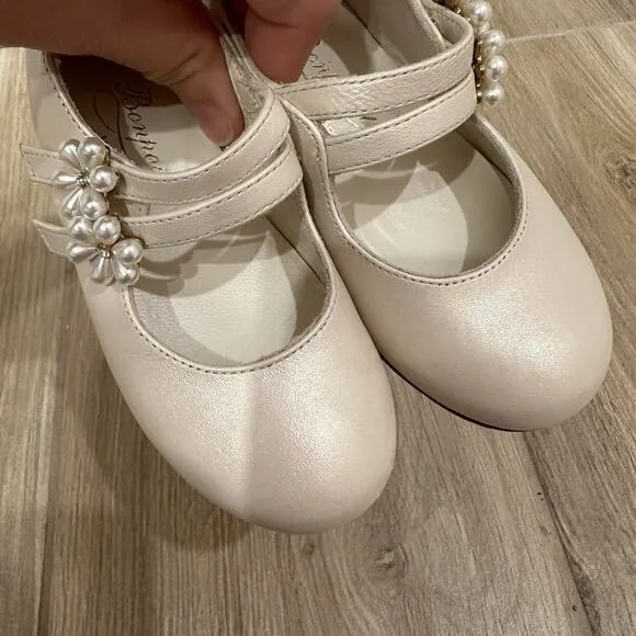 Bonpoint Off White Tam Pearl Flats