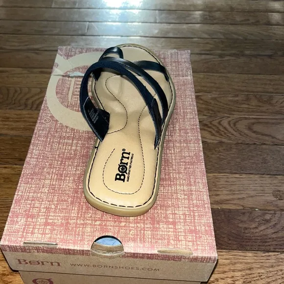 Born Chai Strappy Slide Sandals Black Leather Straps Tan Footbed Women’s Size 8