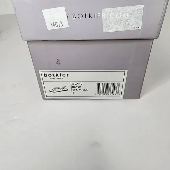 Botkier Island Black Strappy Sandals Size 7