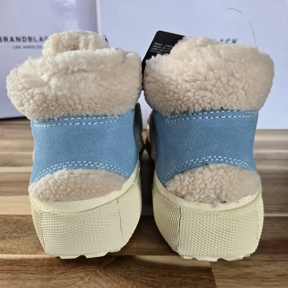 Brandblack LA Women's Capo Faux Shearling Chambray Premium Casual Shoe Size 6