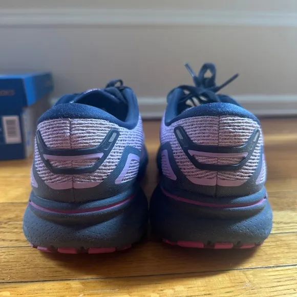 Brooks Ghost 15