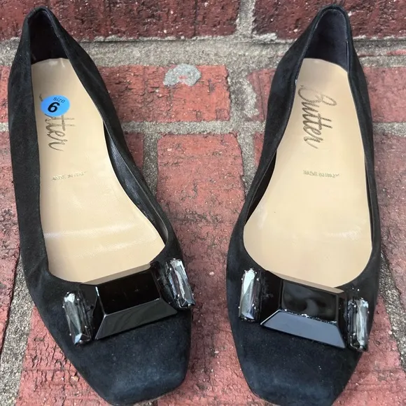 Butter shoes with plastic jewel attached at toe. size 6 Made in Italy