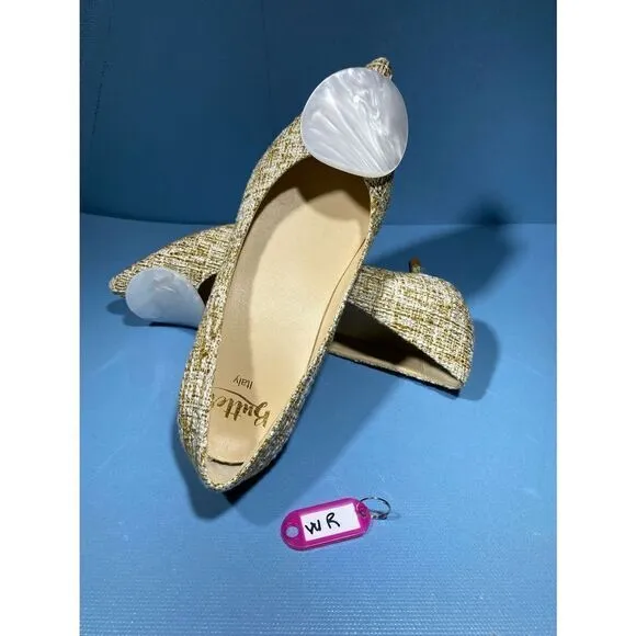 Butter  Made Italy Kitten Heel Women's Sz 7.5M Dress Shoes