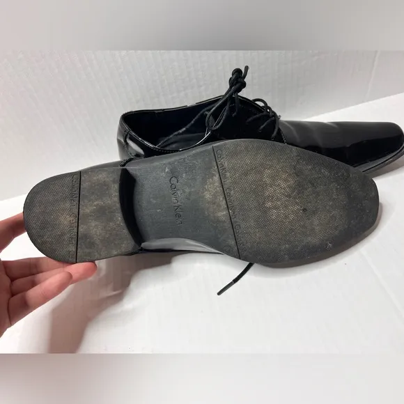 Calvin Klein Brodie Black Patent Leather Oxford Lace Up Shoes
