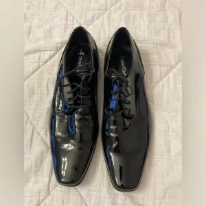 CALVIN KLEIN Brodie Men’s Patent Leather Dress/Tuxedo Shoes Size 9M
