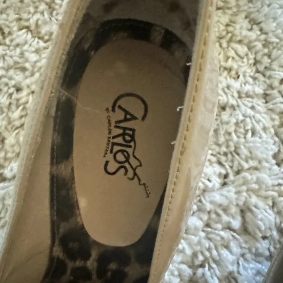 Carlos by Carlos Santana shiny tan beige closed toe elegant high heel shoes.