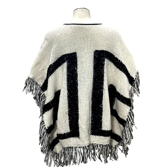 CCC Handcrafted Luxury Black White Poncho Geometric Design Fringe Knit Zip Up OS