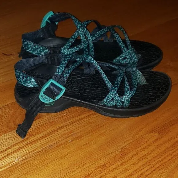 Chaco Teal Strappy sandals