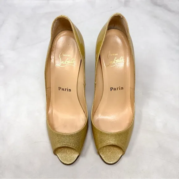 Christian Louboutin Vintage Yoyo 85 Glittery Patent Leather Peep Toe Pumps Gold