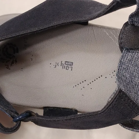 Clarks Mens Cloudsteppers  Sandals Size 12M