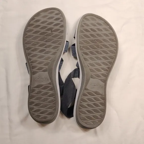 Clarks Mens Cloudsteppers  Sandals Size 12M