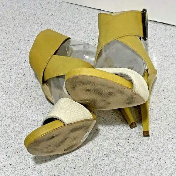 C.N.C. Costume National High Heel Strappy Sandals Cream &amp; Sage Green Leather