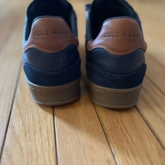 COLE HAAN Casual Dress Shoes Soft Blue Leather Sport Tennis Sneakers Size 11