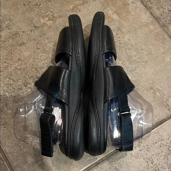 Cole Haan Crawford Black Leather Sandals Mens Size 10.5M Comfort Shoes