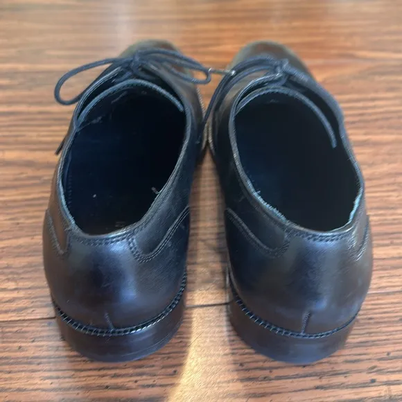 Cole Haan Mens Benton Oxford Cap Toe Dress Shoes Black Oxford Lace Up Size 10