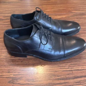 Cole Haan Mens Benton Oxford Cap Toe Dress Shoes Black Oxford Lace Up Size 10