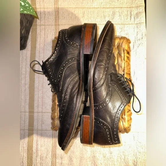 Cole Haan Men's Black Grand OS Lennox Hill Wingtip Oxford - Size 9.5 M