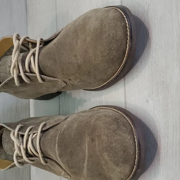 Cole Haan Mens Suede Chukka Ankle Lace Up Dress Boots shoes sz 11.5M