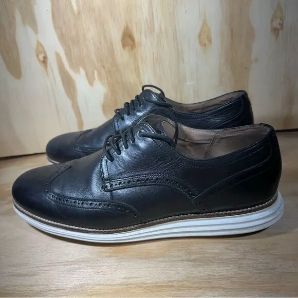 Cole Haan Black and White Oxfords with Brogue Design Men’s Size 12
