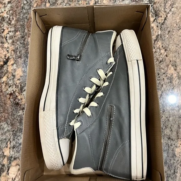 Converse X John Varvatos Zip Around Gray/Cream Leather HiTop Sneaker Men’s 9.5
