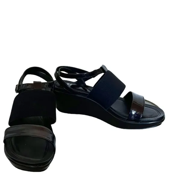 Dansko Addison Strappy Patent Leather Sandals In Black Size 8