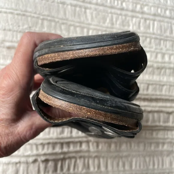 Dansko sandals black w buttons