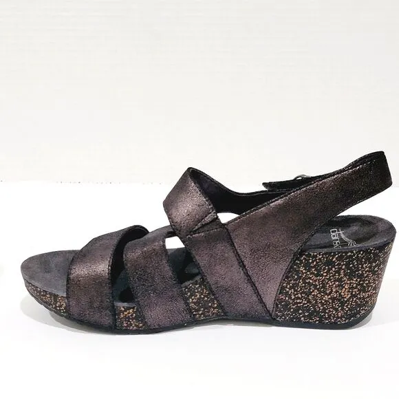 Dansko Stacey Wedge Strappy Sandals Womens 39 8.5 9 Graphite Black Leather Heels