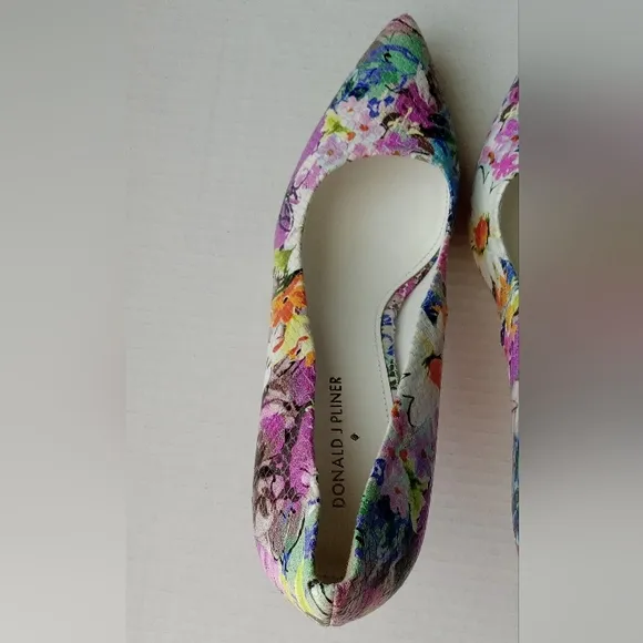 🩷💚🆕⚜️Donald J. Pliner⚜️🩷💚Treva Womens Floral Heels Multicolor Pumps Size 10