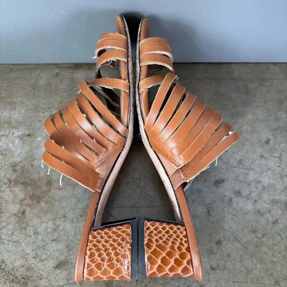 Donald Pliner Marlow Leather Strappy Sandals Size 7.5