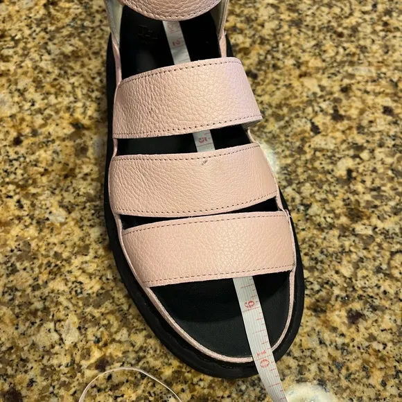 Dr Martens Clarissa ll Quad Baby Pink Strappy Leather Platform Sandals US 7