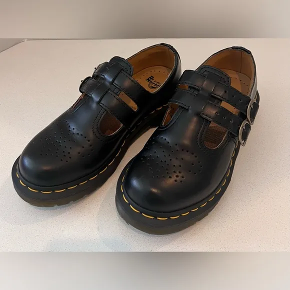 Dr. Martens Mary Jane Shoes Women’s Size 6 UK5 Black Leather 1291600