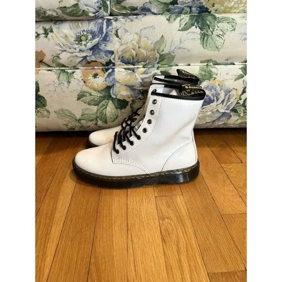 Dr. Martens Zavala Combat Boots White Lace Up Leather Ankle Womens 10 Mens 9