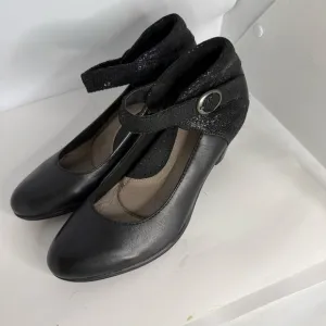 Earth  Black Garnet Women's Mary Jane heelsShoes size 6.5