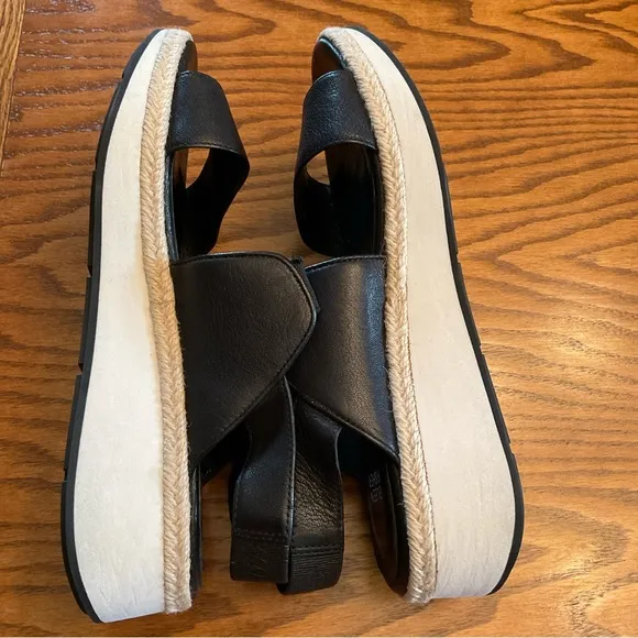 Eileen Fisher Leather Strappy Sandals, Women’s Sz 9