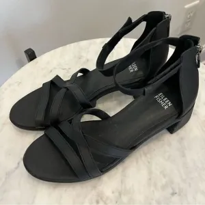 Eileen Fisher Noni Strappy Sandals with heel zipper, 7.5, NWOB, in Black