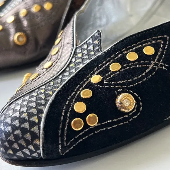El Vaquero Vintage Italian Black Silver Stud Flats Shoes Size EU 37 / US 6 - 6.5