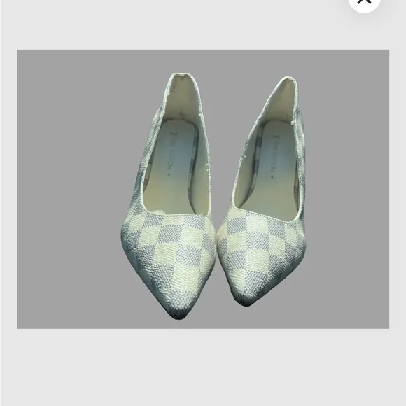 Elegant Checkered Louis Vuitton Women's Heels