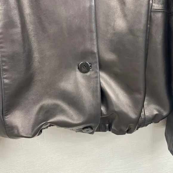 Ellen Tracy Black 3-Button Notched Lapel Leather Jacket Womens XL Adj to bomber