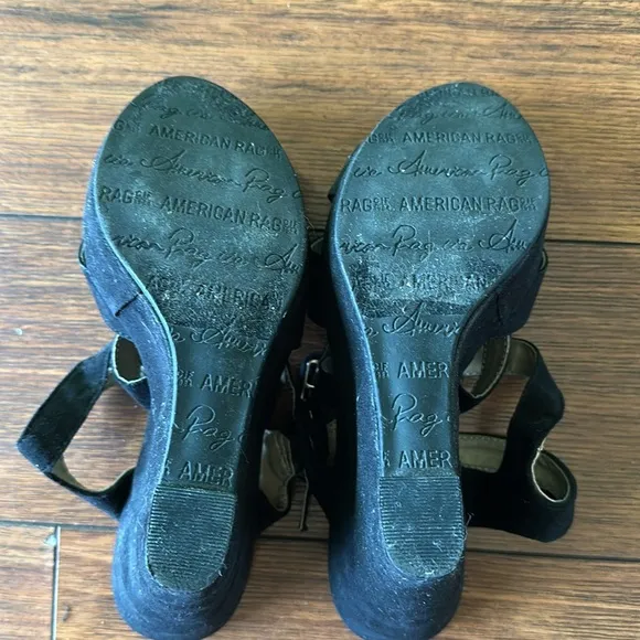 👡👡EUC American Rag Cie Centurion Style Open Toe Wedge Shoes👡👡