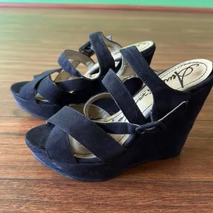 👡👡EUC American Rag Cie Centurion Style Open Toe Wedge Shoes👡👡