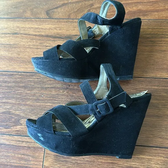 👡👡EUC American Rag Cie Centurion Style Open Toe Wedge Shoes👡👡