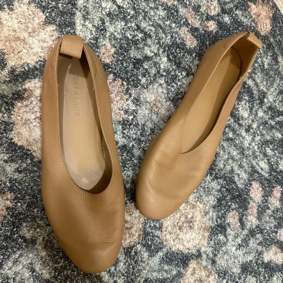 Everlane Tan Italian Leather Day Glove Flats