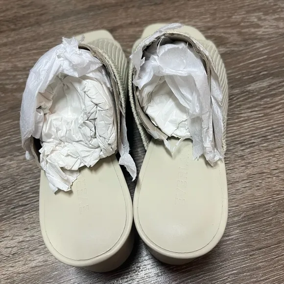 Everlane The Glove Mule in ReKnit Color Bone Size 5.5