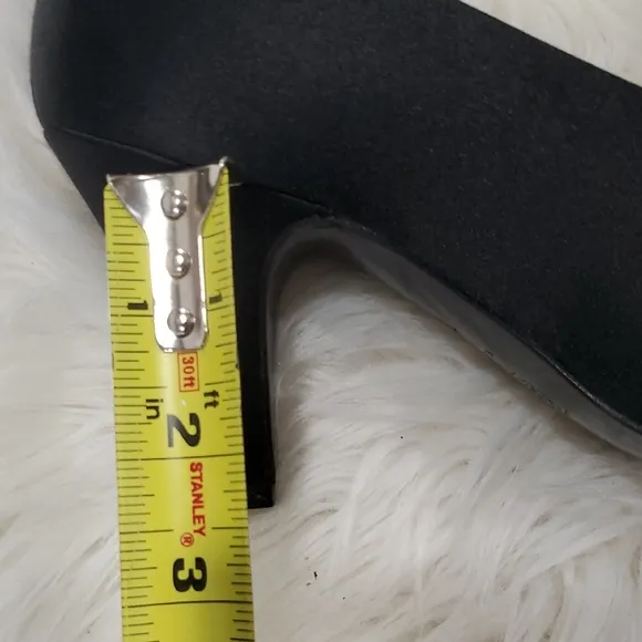 Fendi Black Satin Feel Kitten Heel  with Pointed Toe Size 7.5