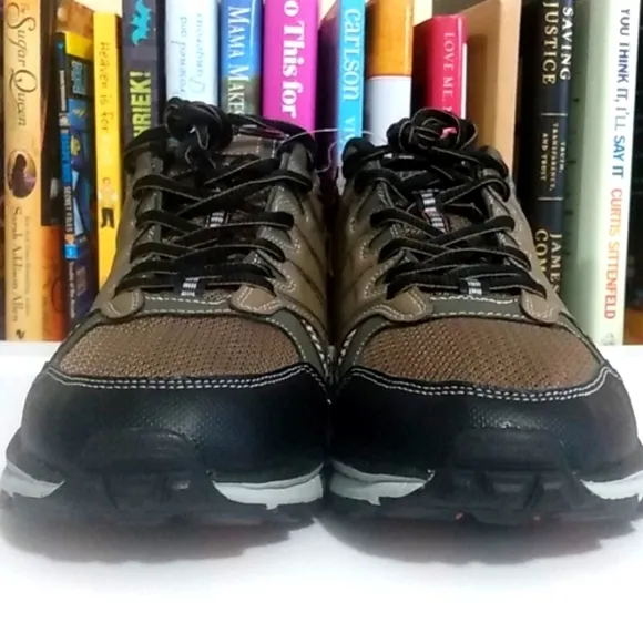 FILA ATHLETIC SHOES BROWN BLACK RUNNING SNEAKERS SIZE 10.5 NWT