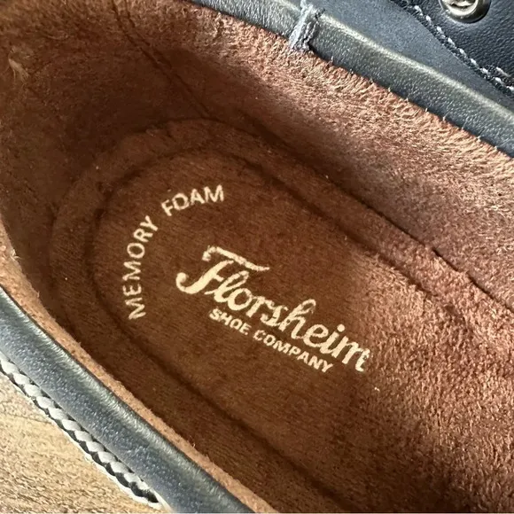 Florsheim Boys size 2M Navy Blue Croquet Jr Boat Shoes Leather Church Wedding