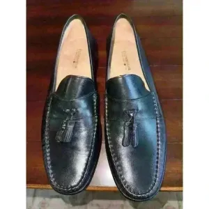 Florsheim Mens Shoe 8 8D Loafer Black Tassel Nearly New