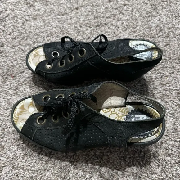 Fly London Strappy Lace Sandals Size 6