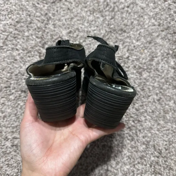 Fly London Strappy Lace Sandals Size 6