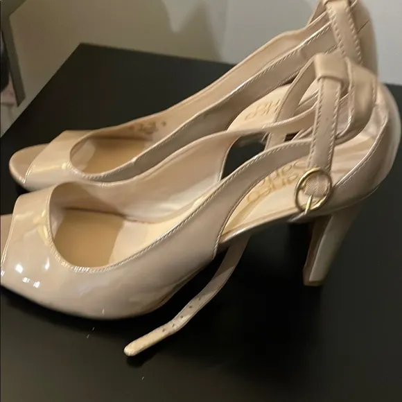 Franco Sarto Women's Cream Peep Toe Heels
